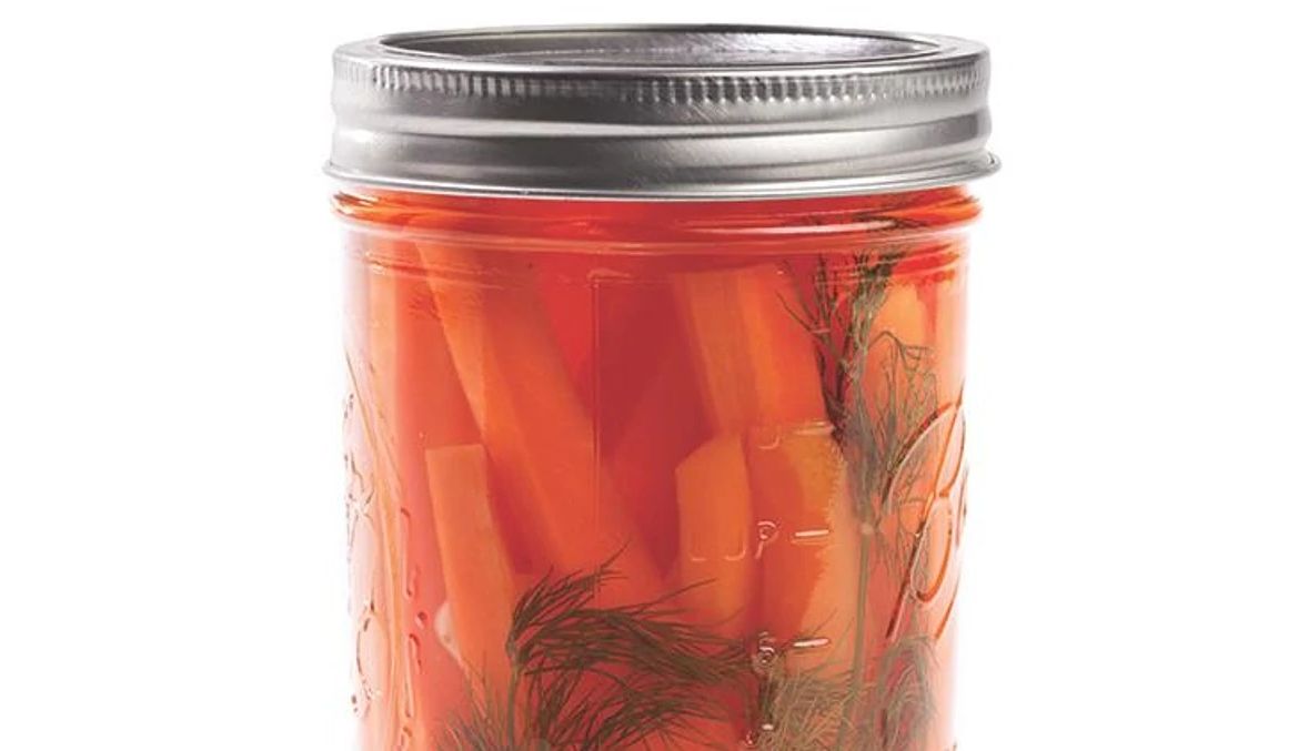 Dilly carrots A close-up view of dilly carrots in a jar