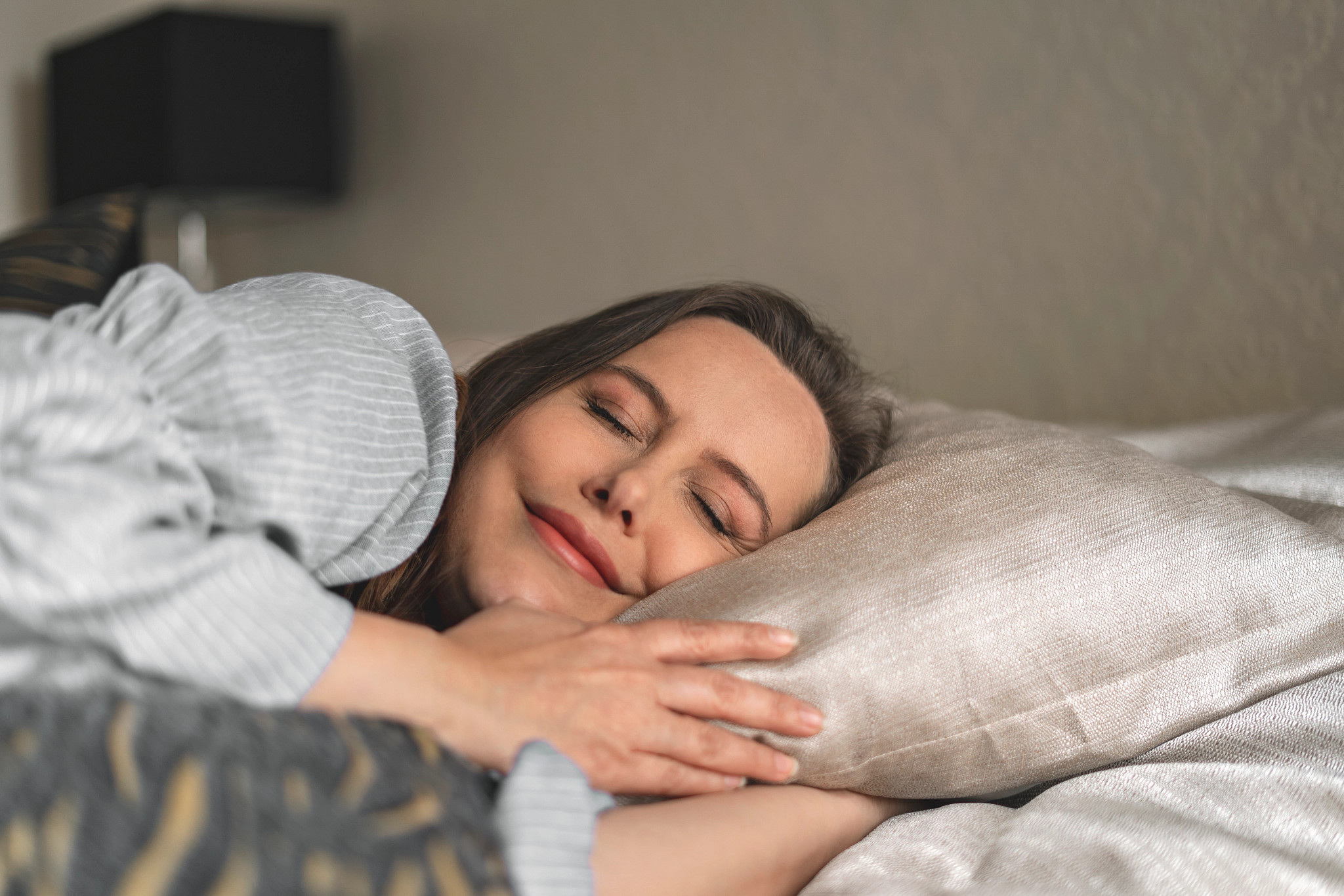 Two doctors exploring the brain’s secrets to unlock better health and sharper minds.