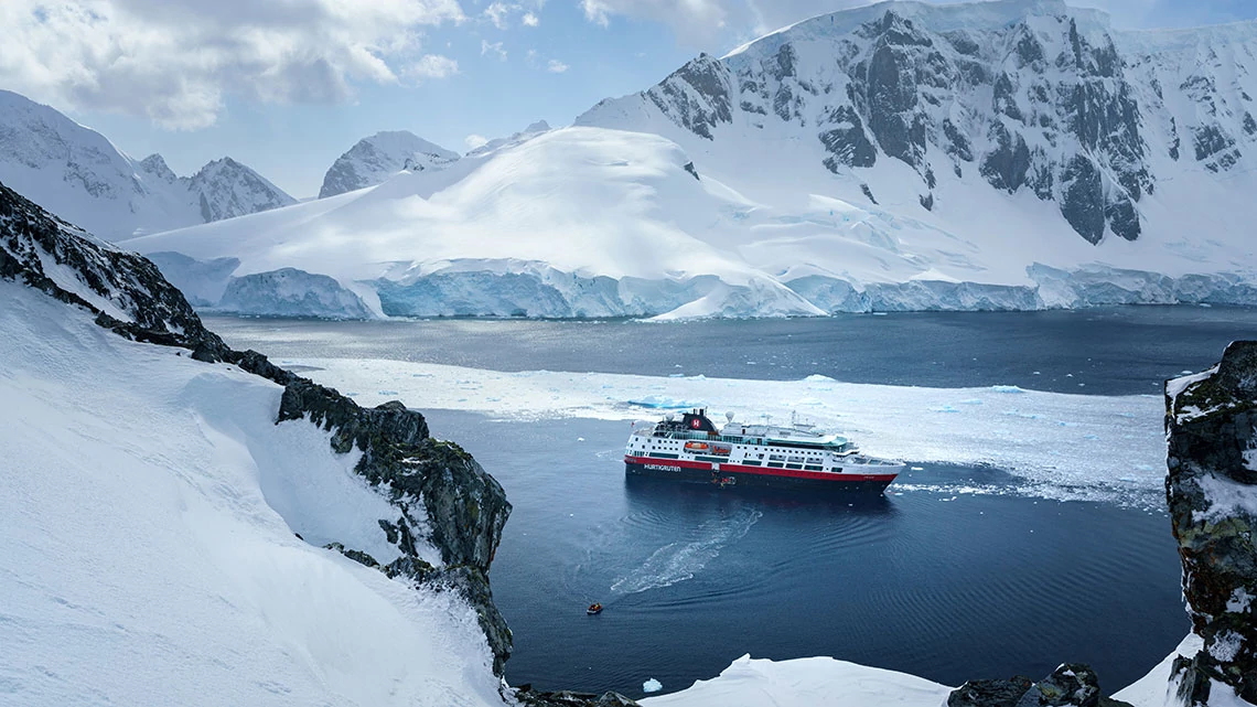 Hurtigruten expeditions - aarp members save on cruise fares