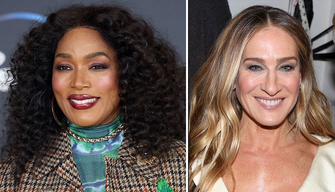 Angela Bassett and Sarah Jessica Parker smiling on the red carpet