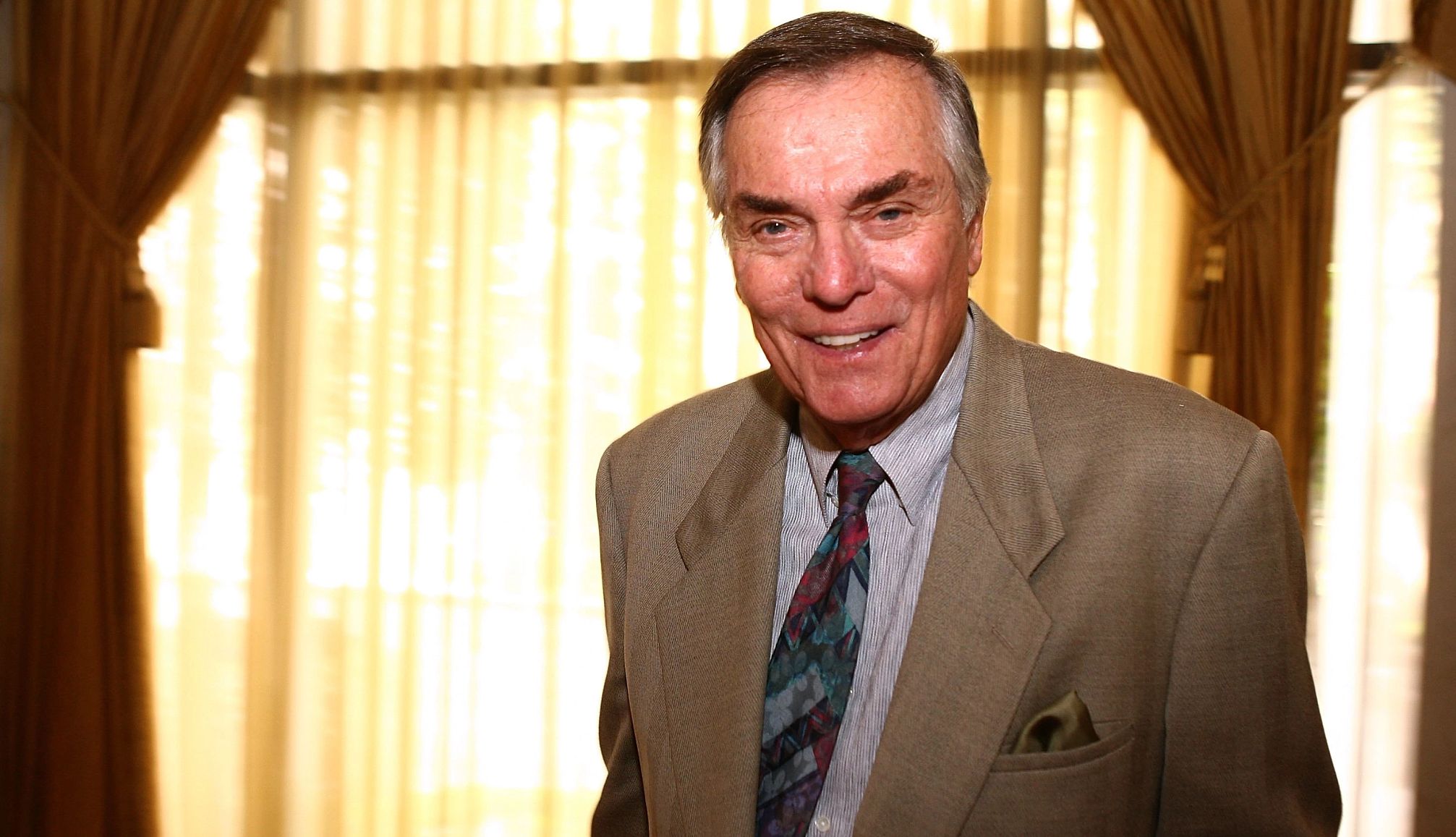 'Hollywood Squares' Host Peter Marshall Dies at 98 - AARP