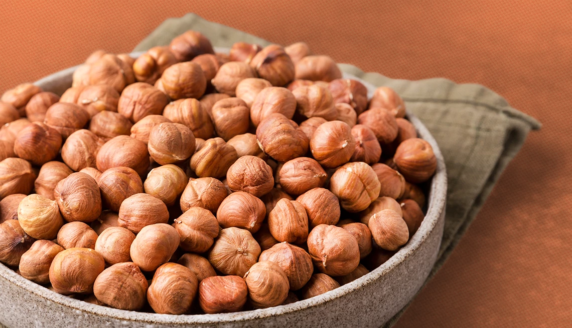a bowl of hazelnuts