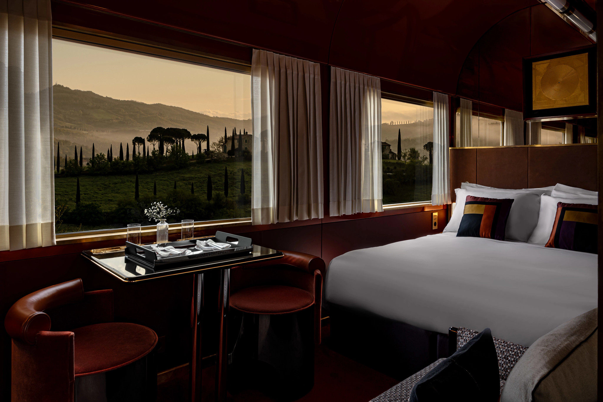 New Train Tours deluxe or suite cabins