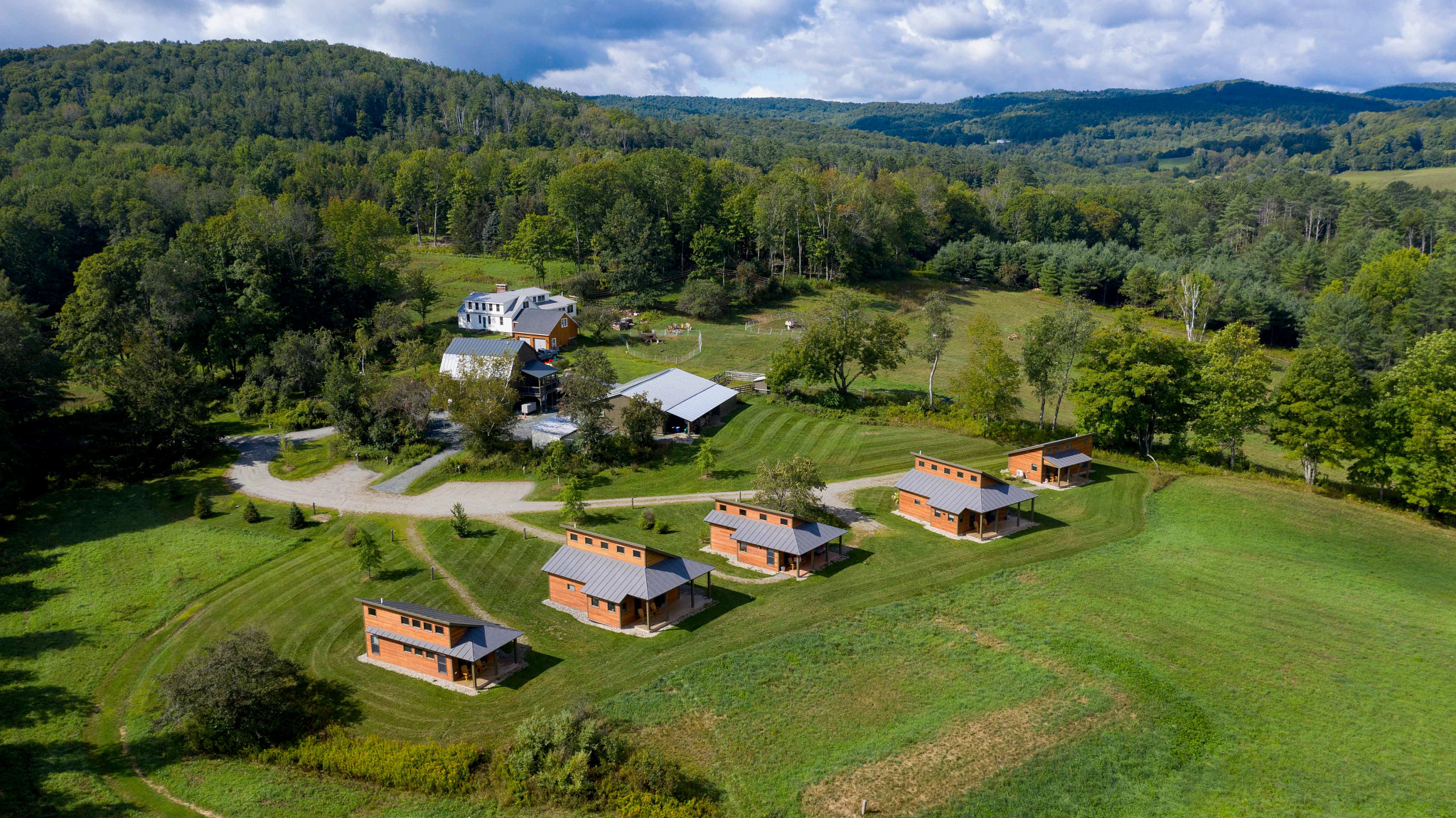 vista aérea de la granja Fat Sheep Farm
