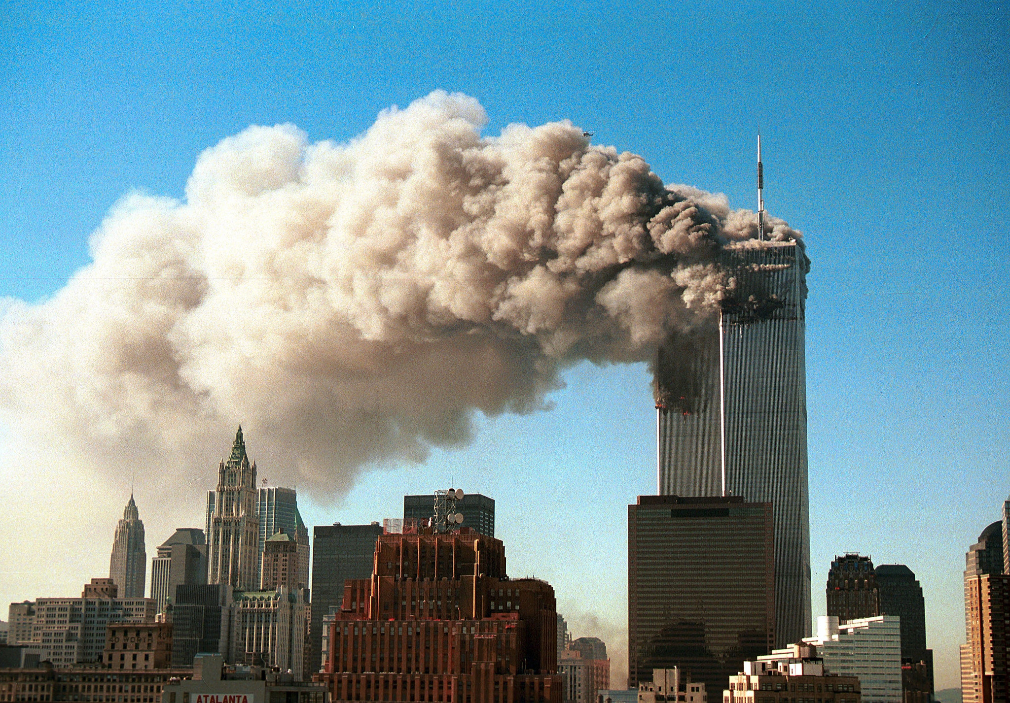 smoke coming from the twin towers