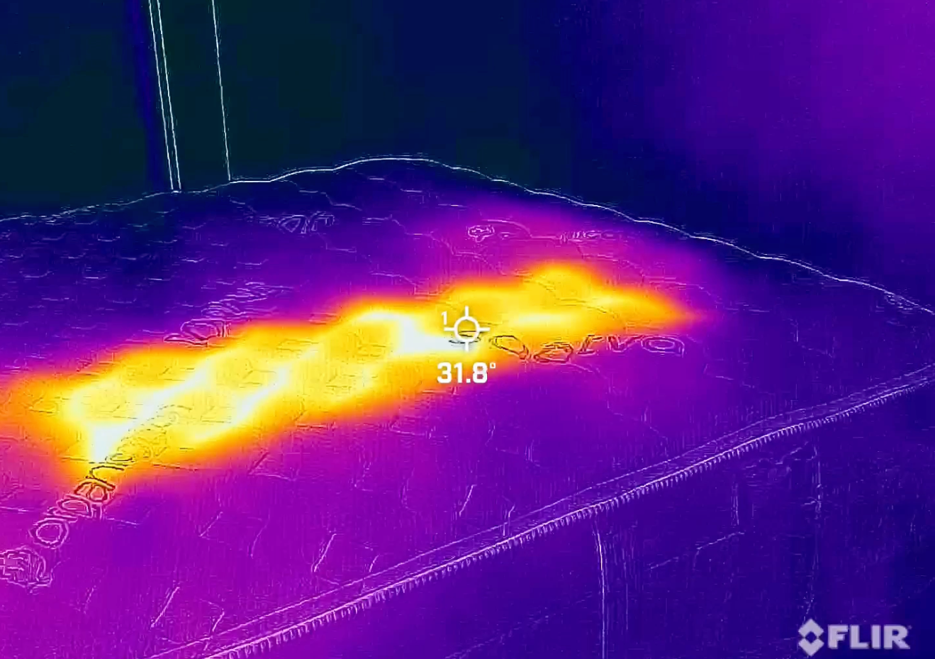 Infrared image of a temperature reading on a mattress