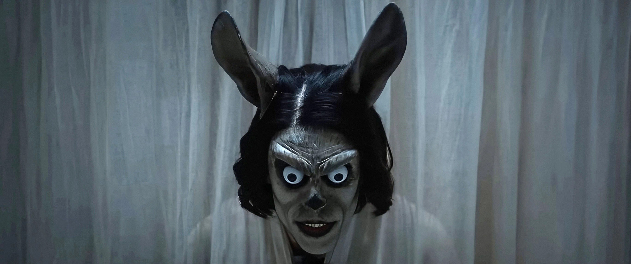 A scene from the movie Hokum.