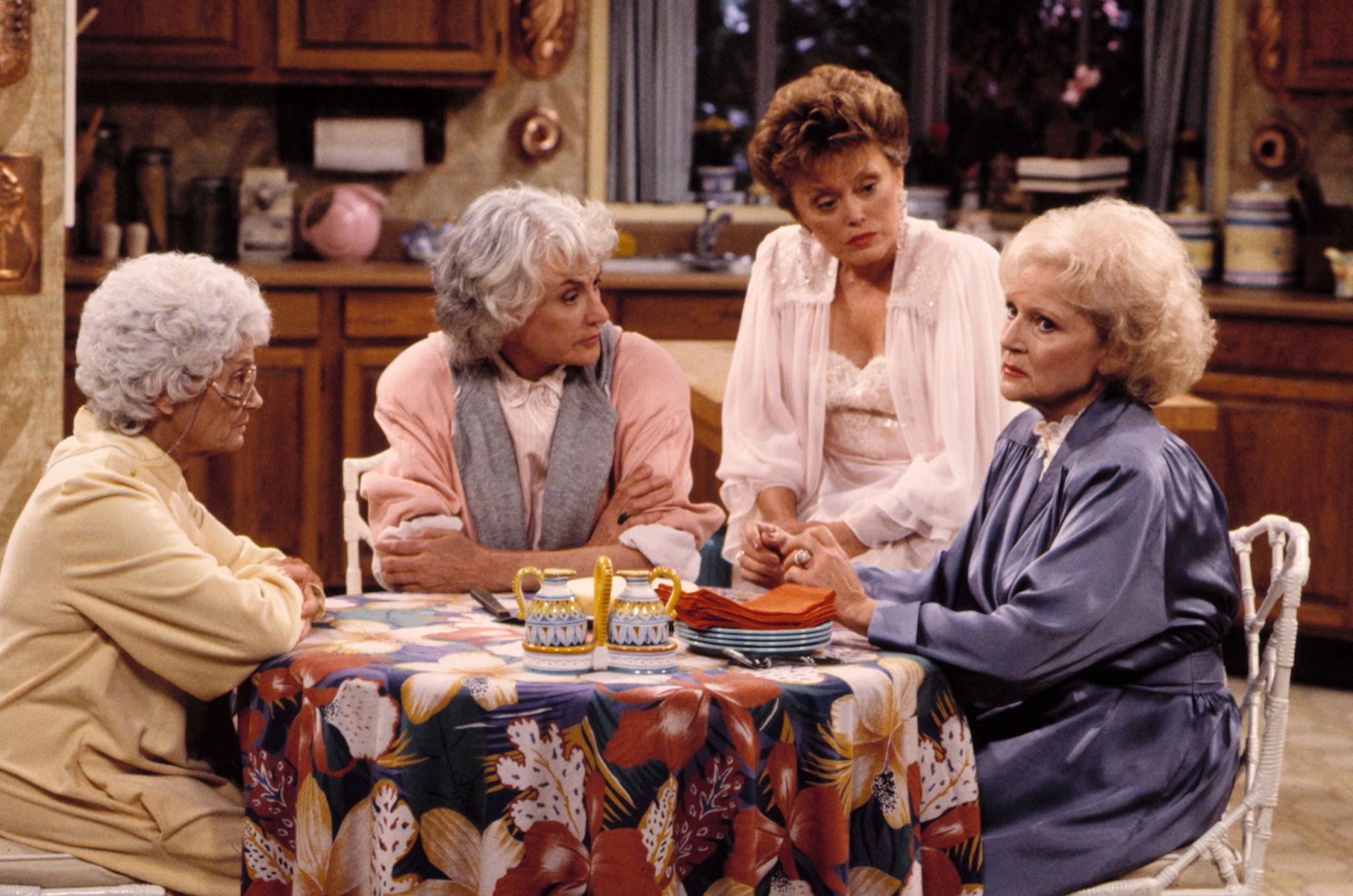 How the Golden Girls Taught Me About Friendship blanche, dorothy, sophia and rose in a scene from the golden girls