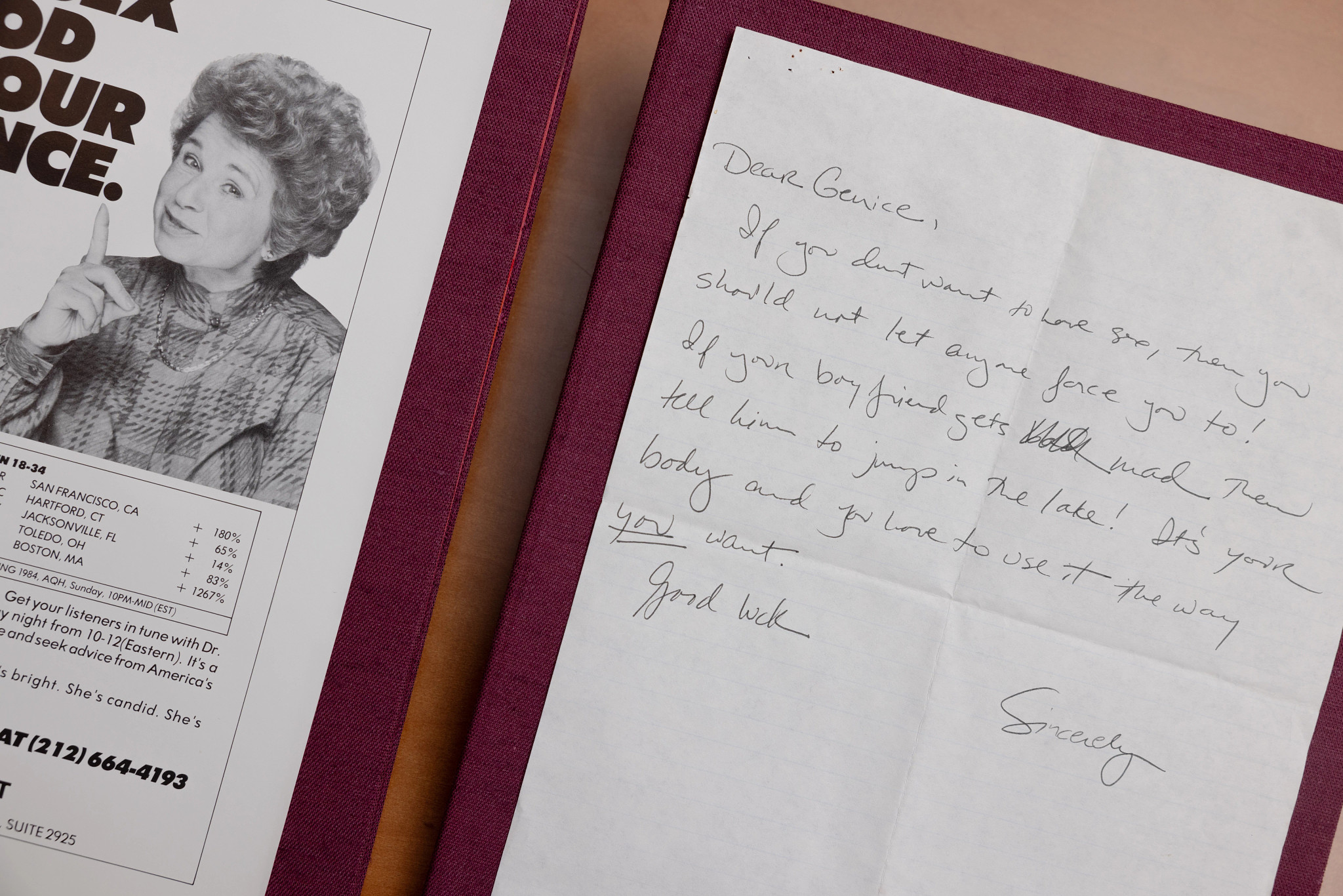 DrRuthPapers-TomSandner-23.jpg?