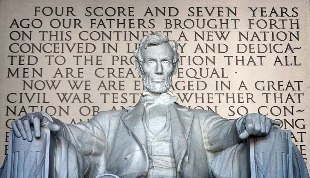 You can challenge your brain by memorizing a favorite text Statue of Abraham Lincoln at the Lincoln Memorial