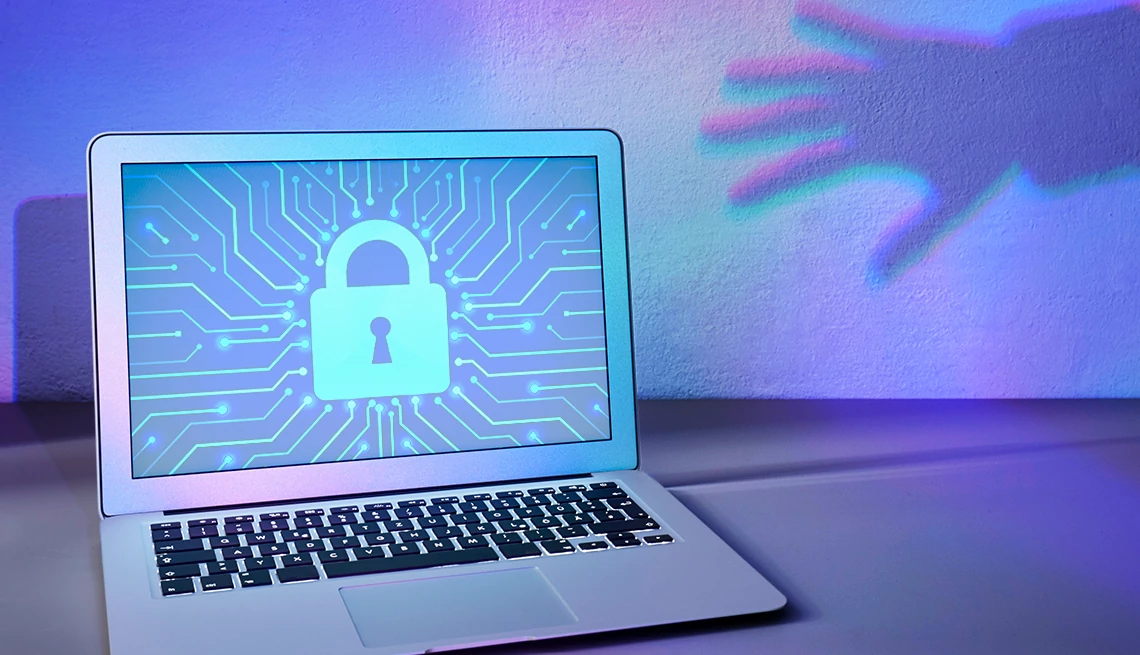 computadora con un ícono de candado en la pantalla