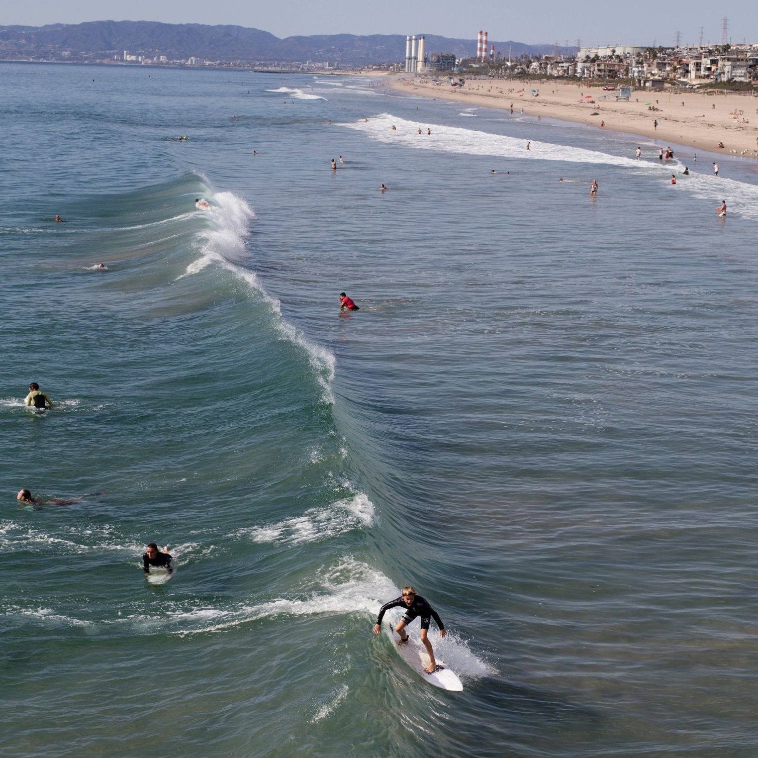 Surfistas en Manhattan Beach