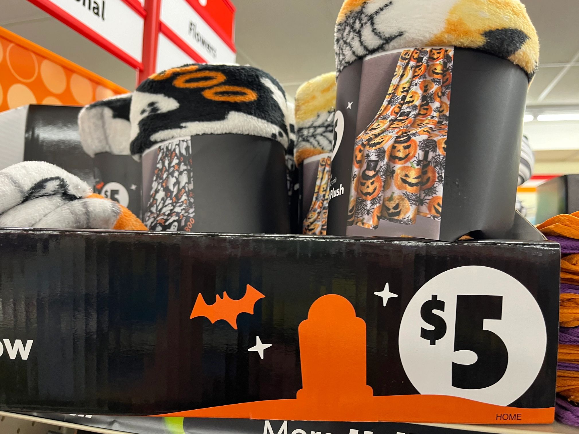 Dollar Tree West 11Th - vwgte3o