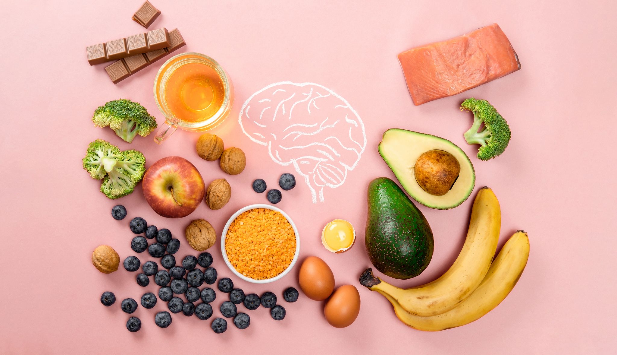¿Qué alimentos son buenos para la salud de tu cerebro? fotografía de alimentos beneficiosos para la salud cerebral.