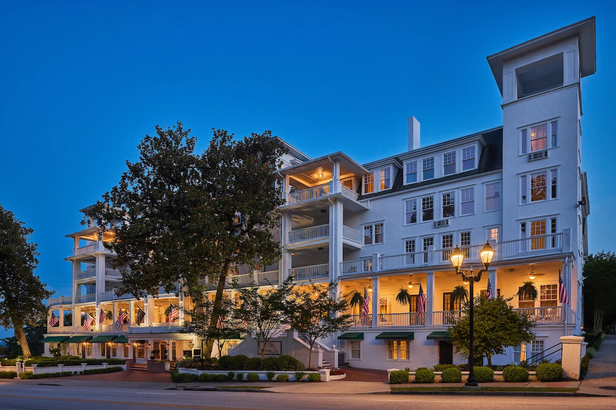the exterior of the Partridge Inn in Augusta, Georgia