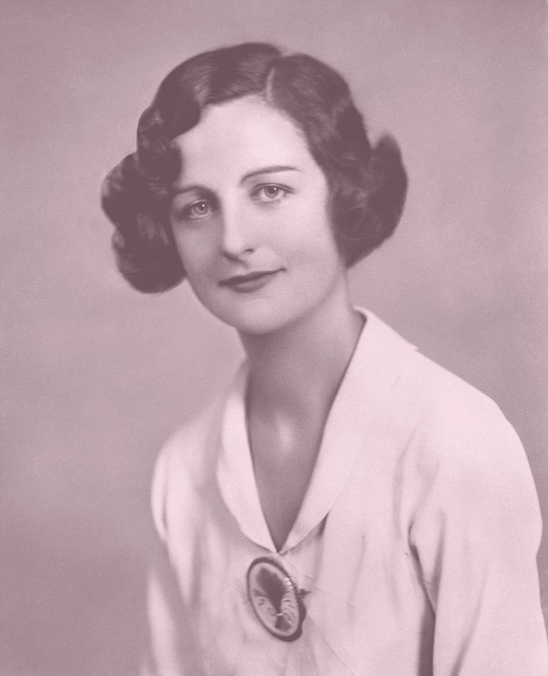 Nancy Mitford .