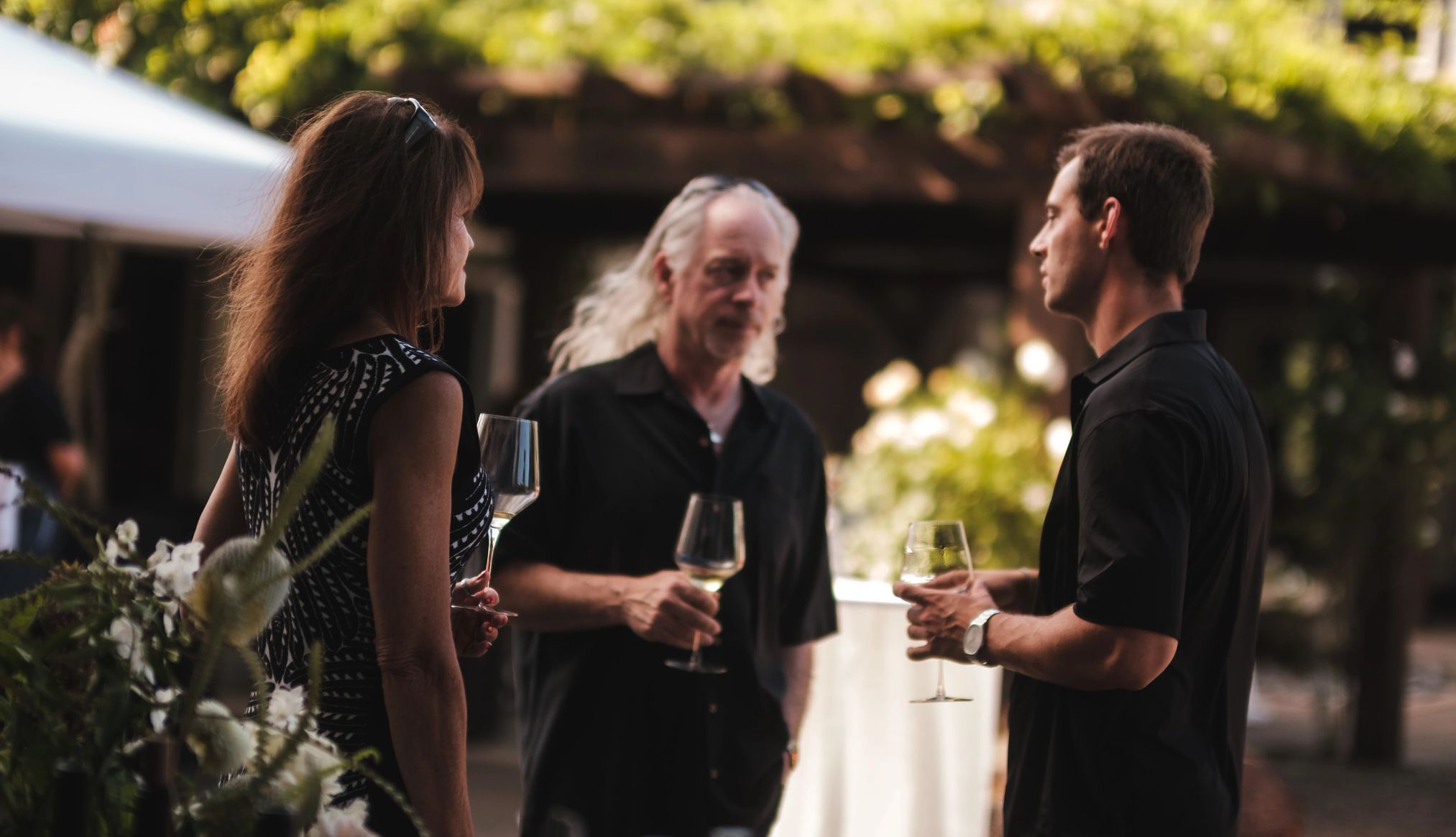 Setting Inn in Newburg, Oregon a hilltop property with a wine tasting room