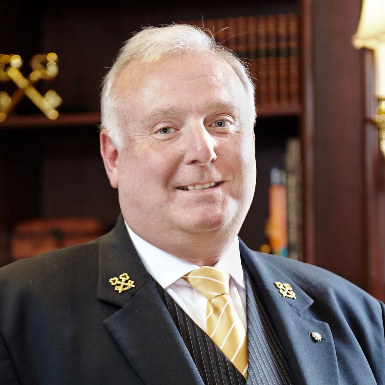 photo of Robert Watson Robert Watson headshot