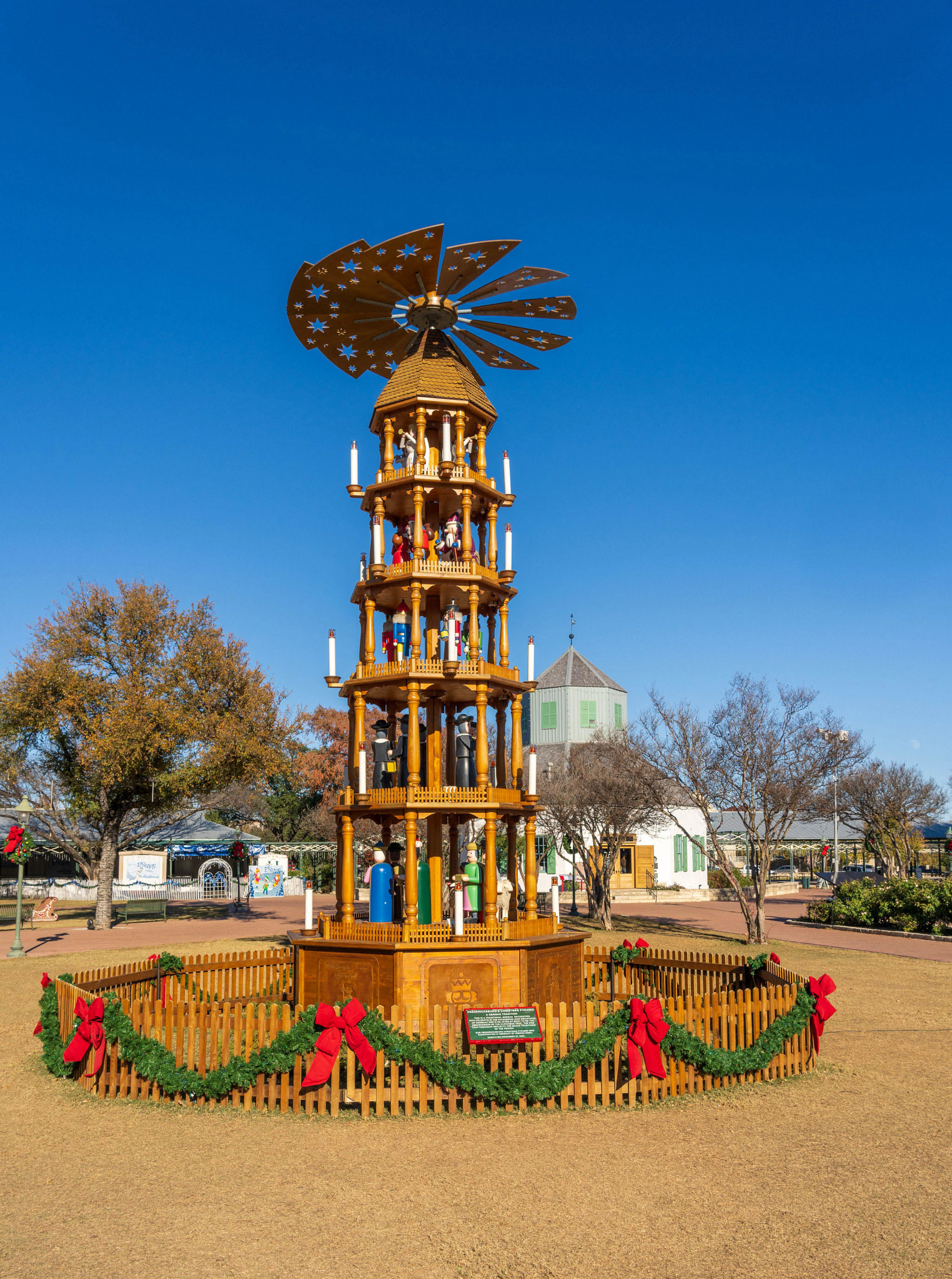 a 26-foot-tall Weihnachtspyramide, a traditional wooden carousel-like structure
