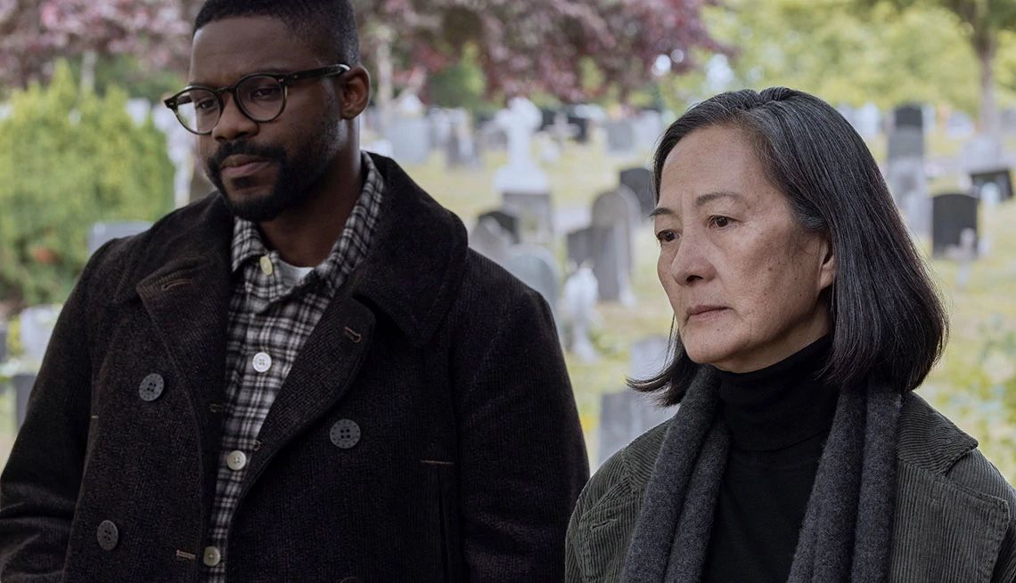 Jovan Adepo and Rosalind Chao at a cemetery in the Netflix series 3 Body Problem