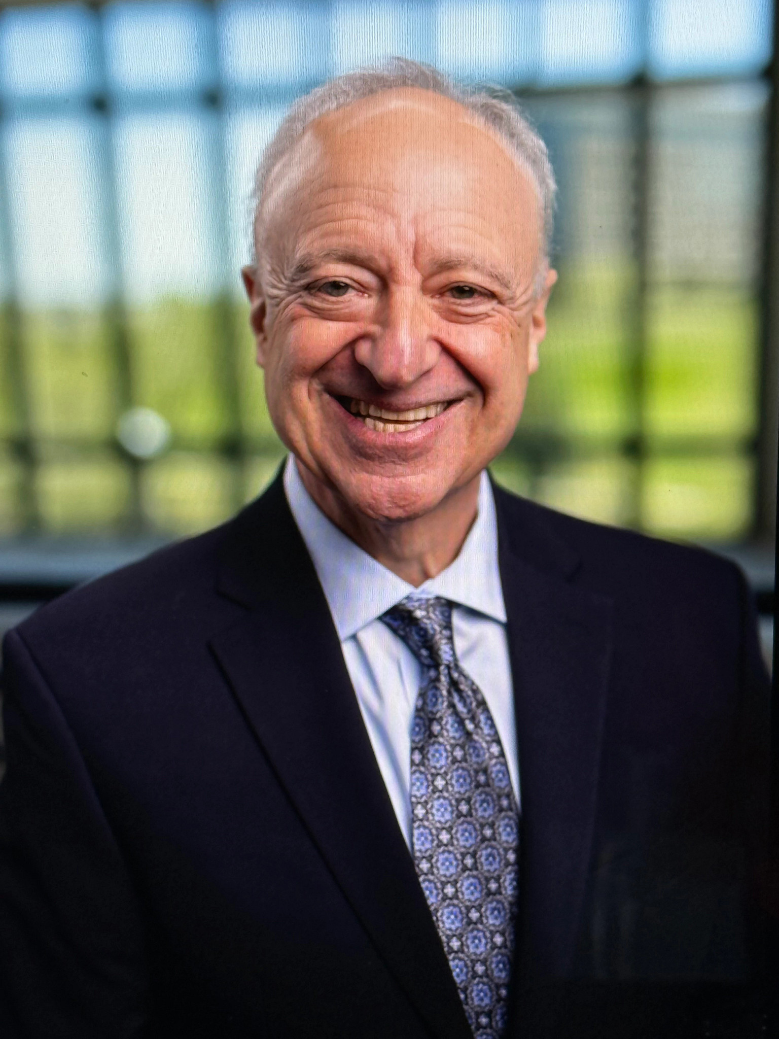 A headshot of Dr. Seth Stern