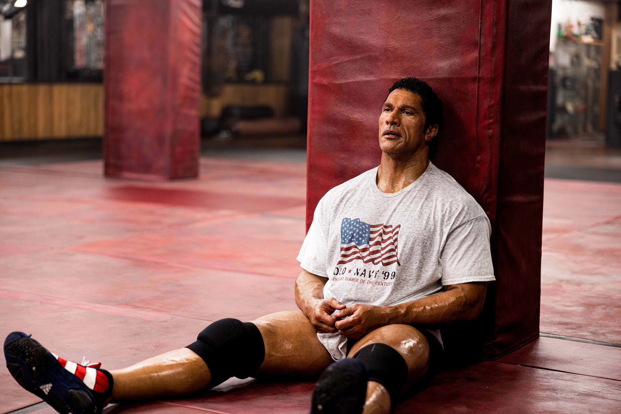 dwayne johnson in a scene from the smashing machine