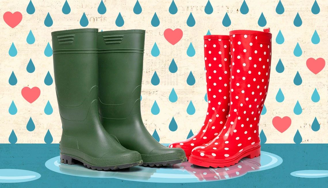 Botas de lluvia de color verde y rojo