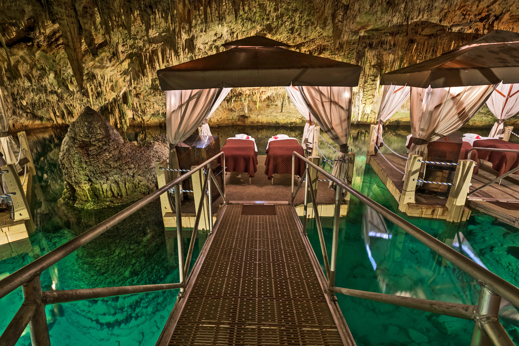 photo of Bermuda’s Grotto Bay Beach Resort & Spa