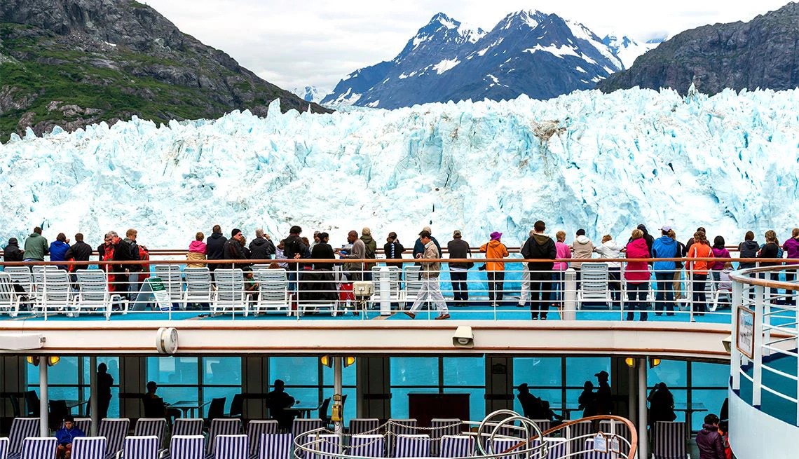 Crowd looking at Alaskan landscape on cruise Crowd looking at Alaskan landscape on cruise