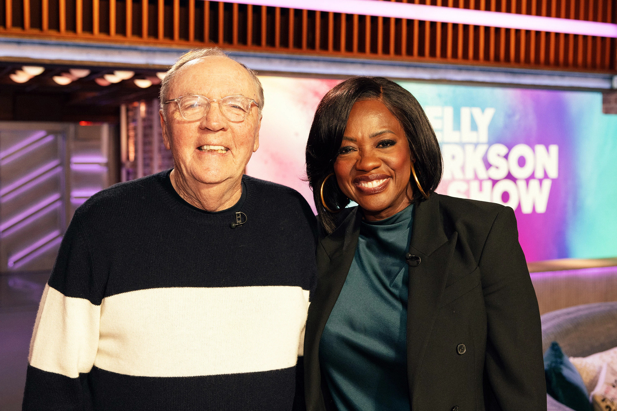 james patterson and viola davis posing together, smiling