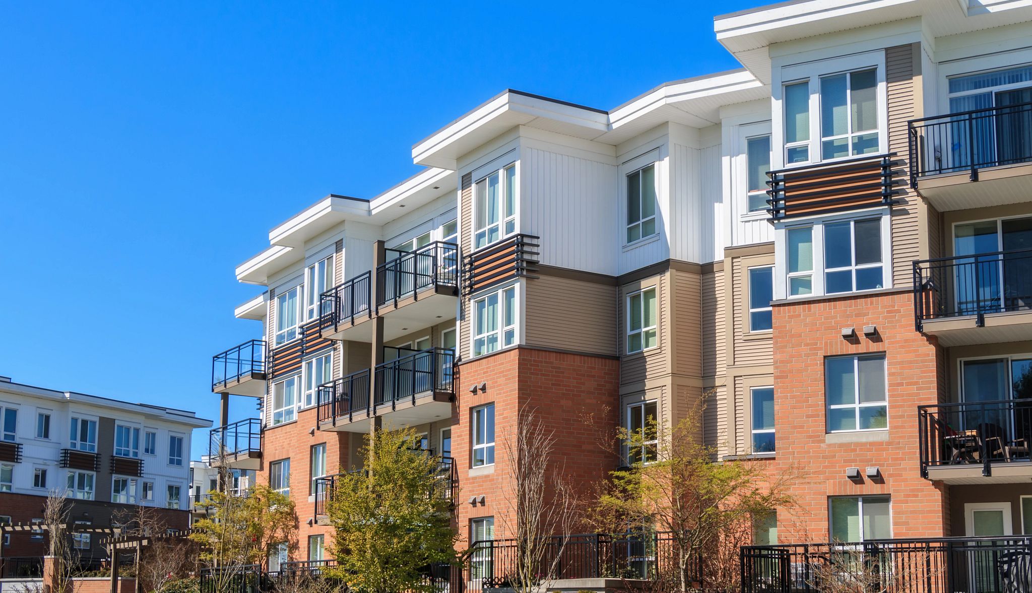 Guide to Buying a Vacation Home an apartment complex