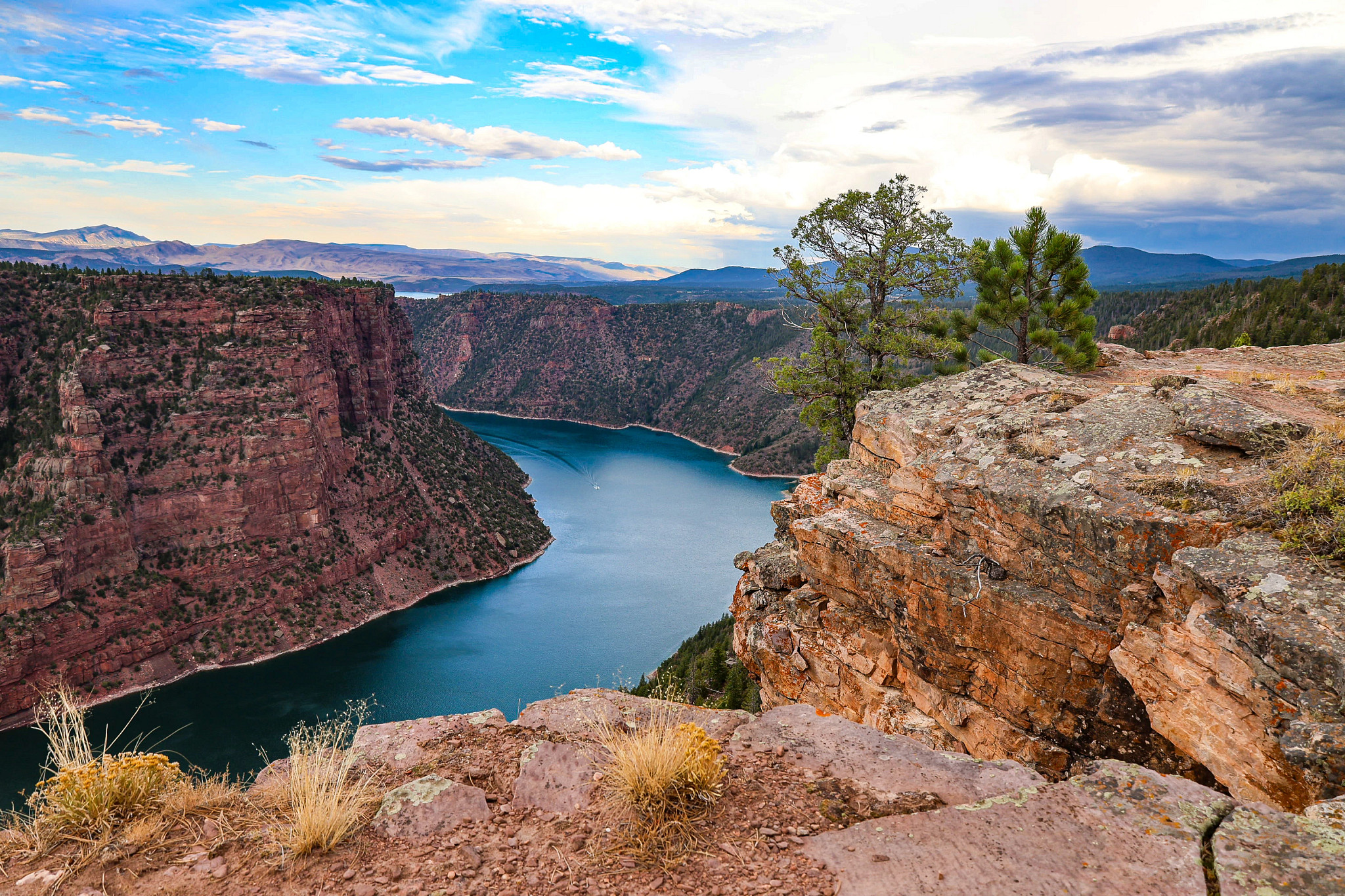 red canyon overlook