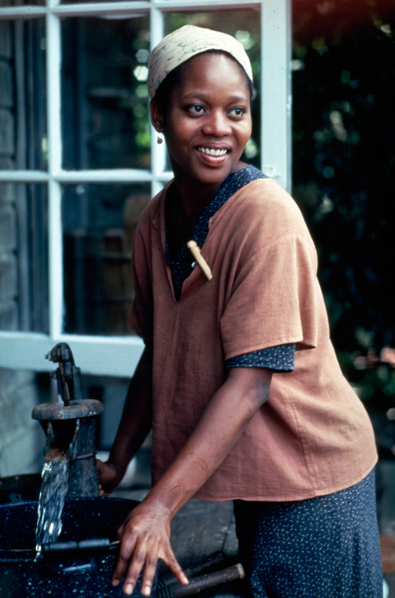 alfre woodard in a scene from cross creek