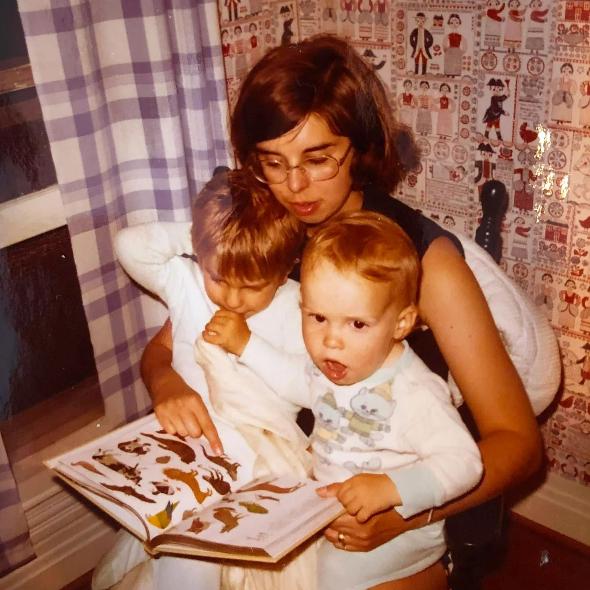 What’s Your Parents’ Story? A photo shows writer Eric Spitznagel as a child sitting in his mother’s lap
