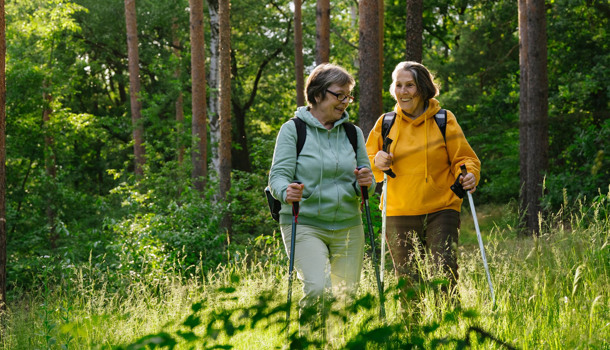 Smart Guide to Hiking two women smiling while on a hike