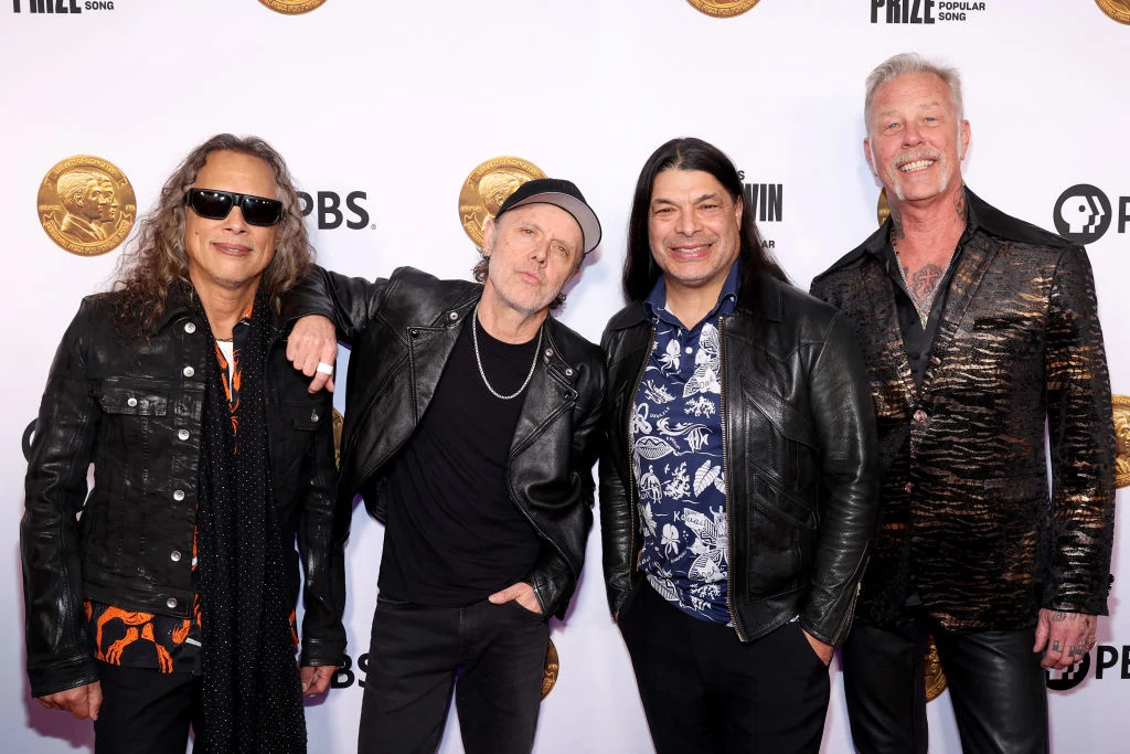 Metallica pose for a photo at the Gershwin Prize concert event
