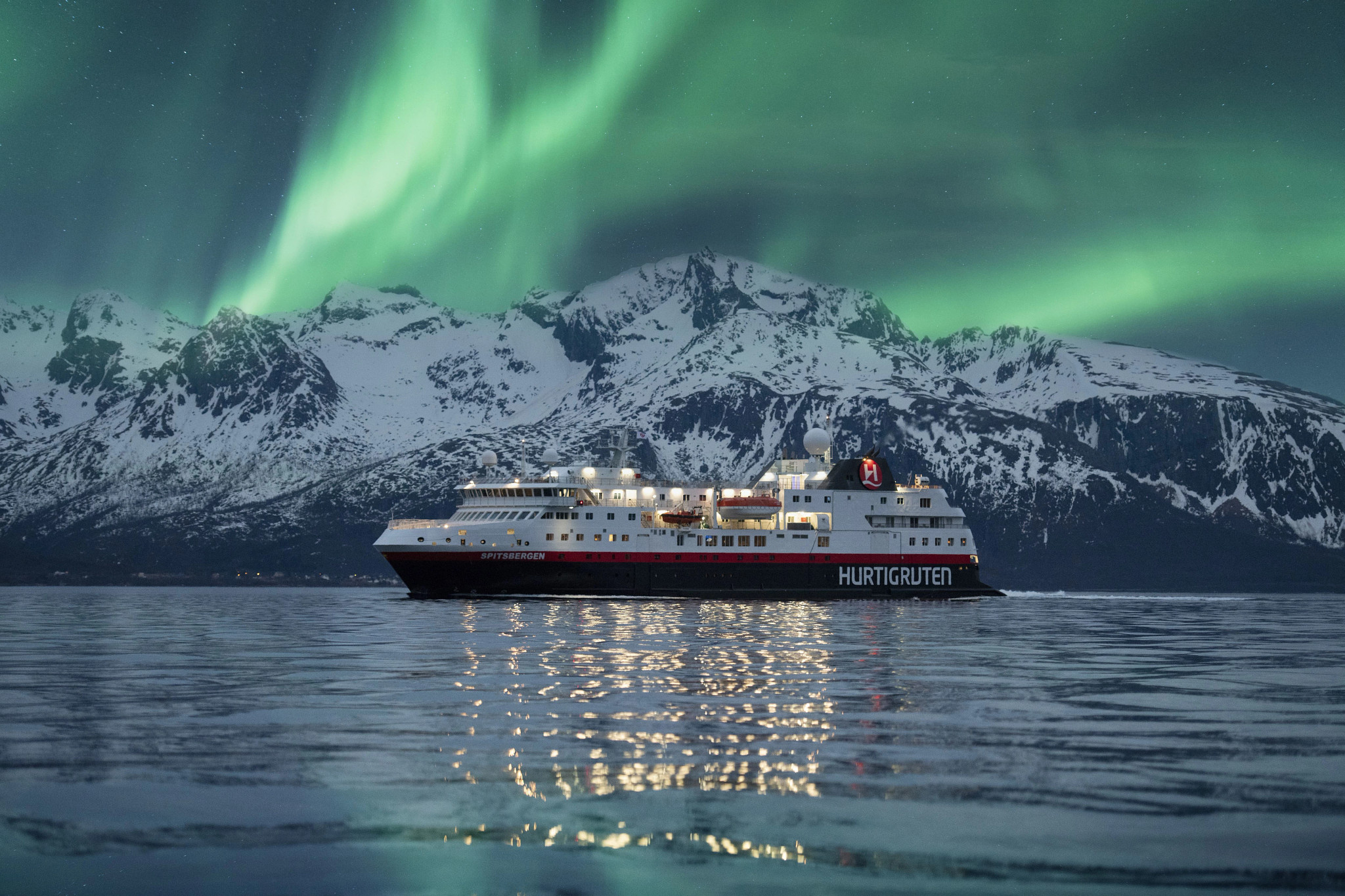 Hurtigruten cruise ship