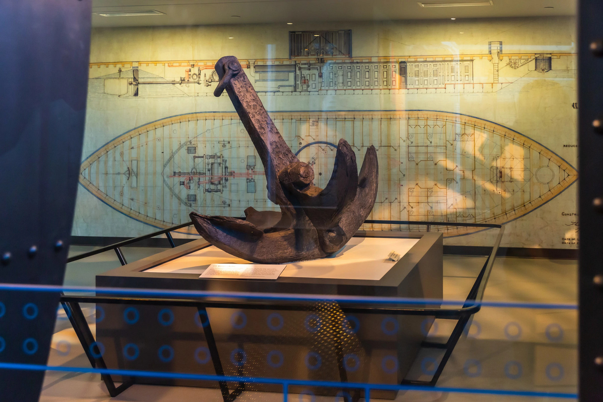 a rusted anchor from a boat sits on display at the Mariners’ Museum and Park