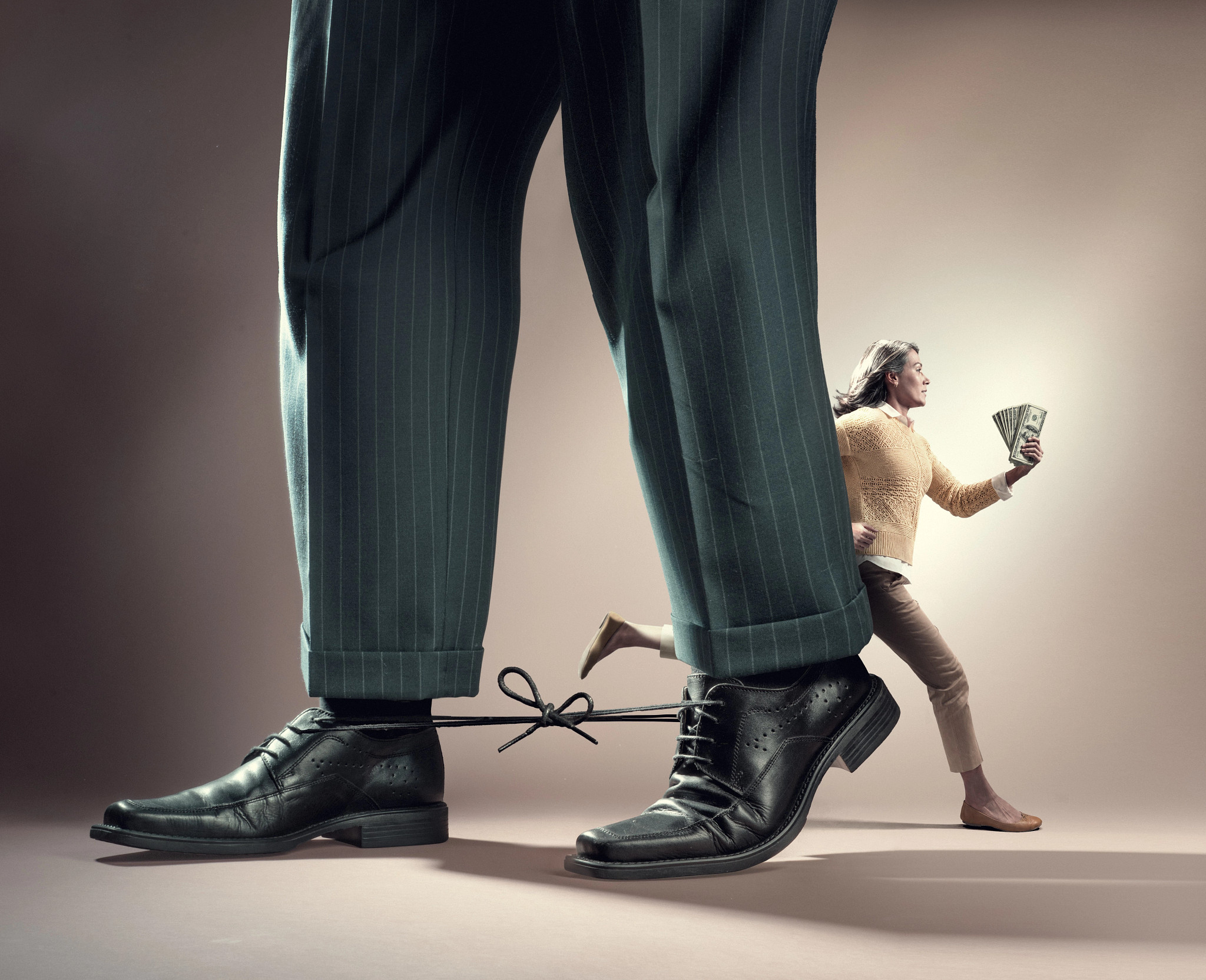 How to Invest Better Than the Pros