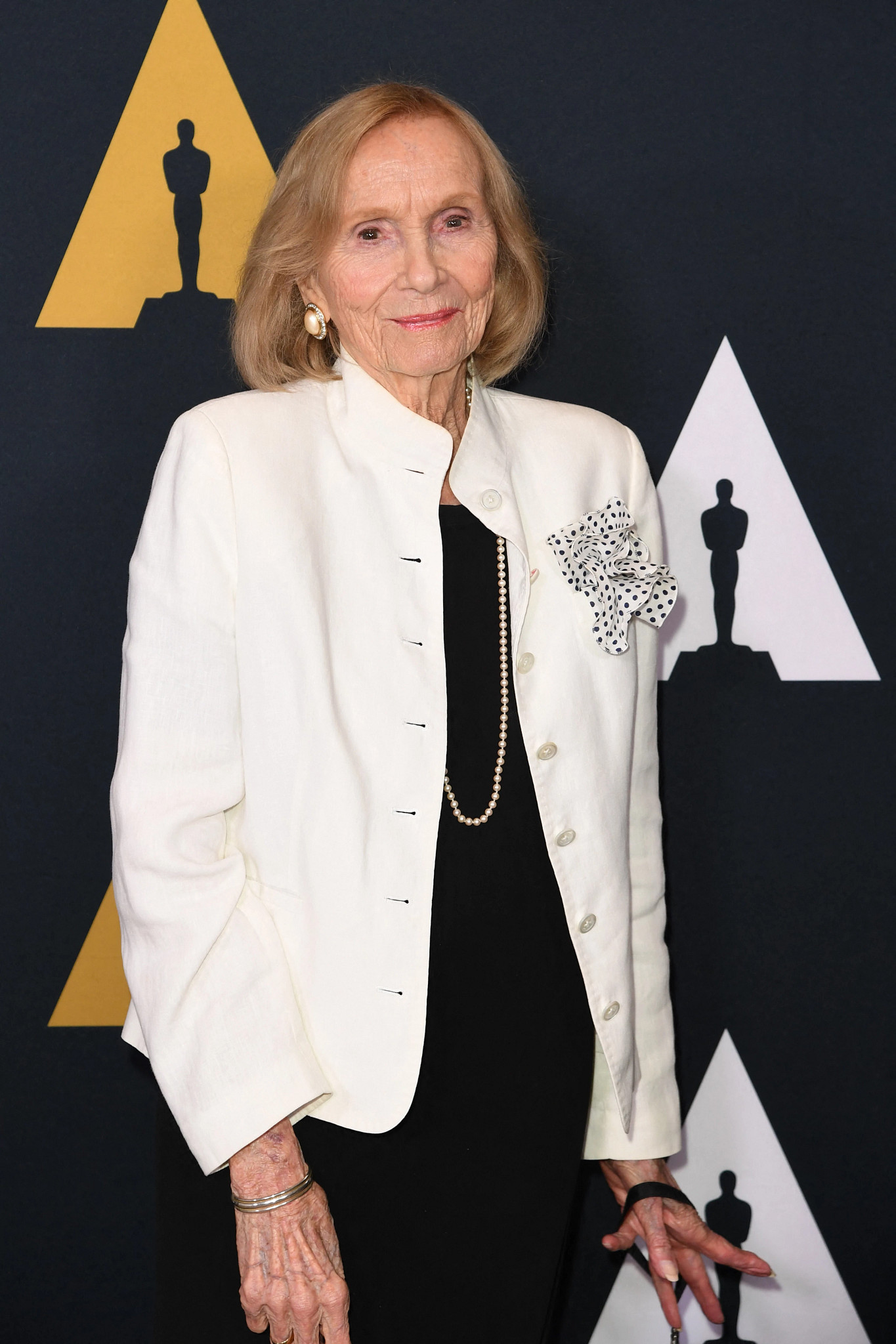 eva marie saint at an awards ceremony as an older woman