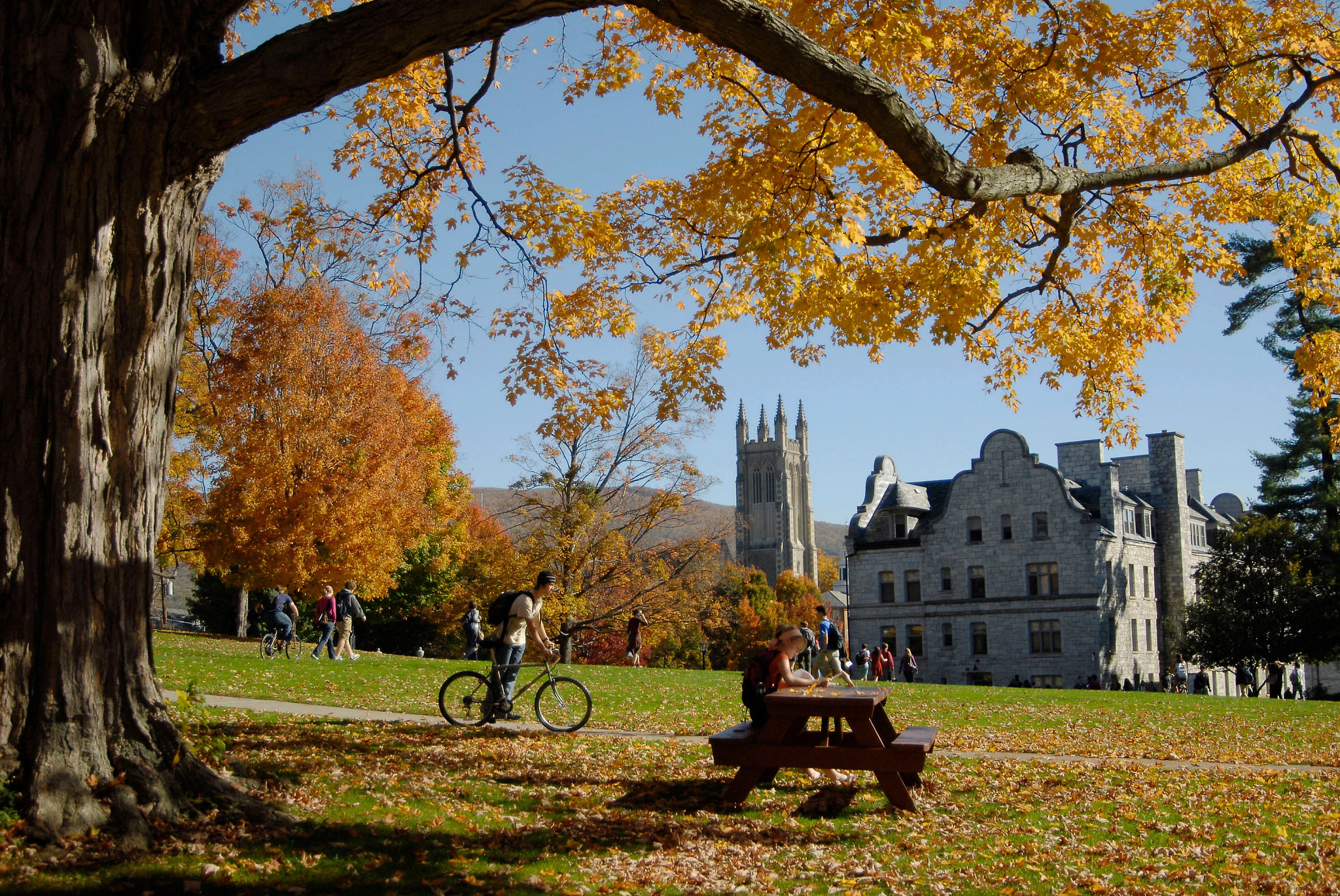students walking on the campus of Williams College in Williamstown, Massachusetts