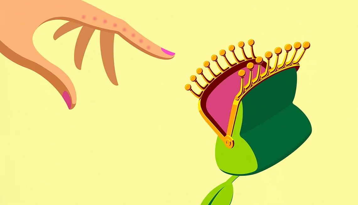 recovery scams target victims again a purse shaped like a venus fly trap that is about to bite a hand