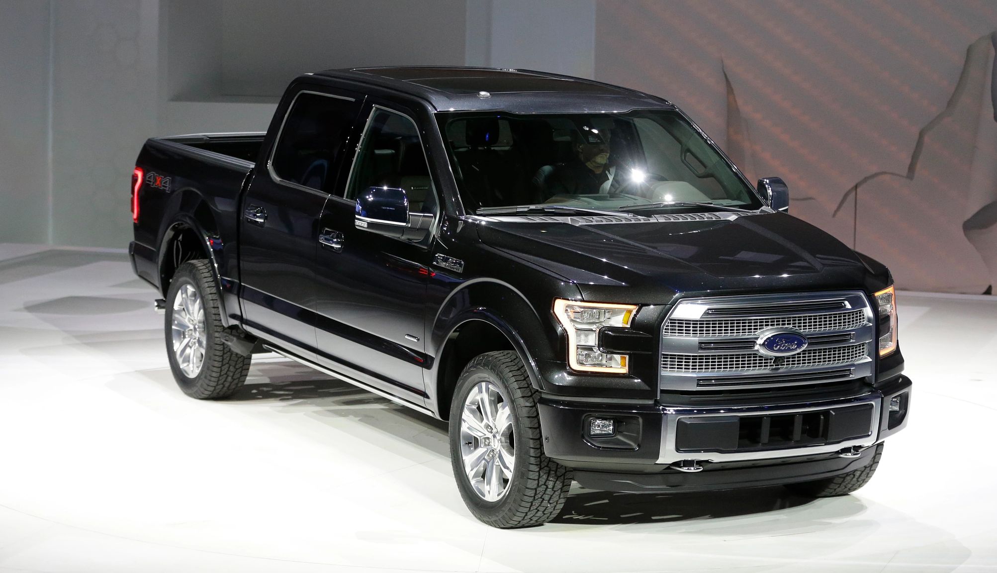 Over 550,000 2014 Ford F-150 models have been recalled due to a trasmission error. black 2014 ford f-150