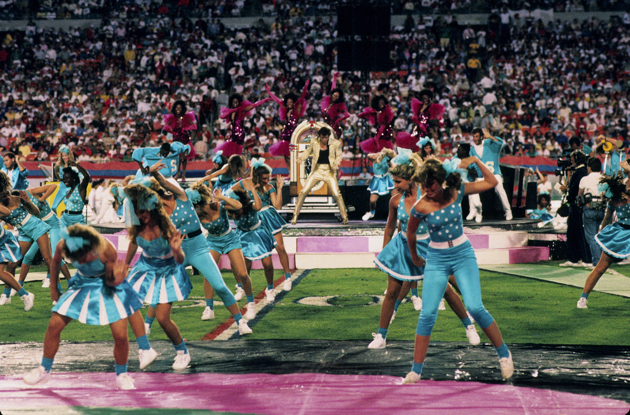 dancers performing onstage during halftime at superbowl 23