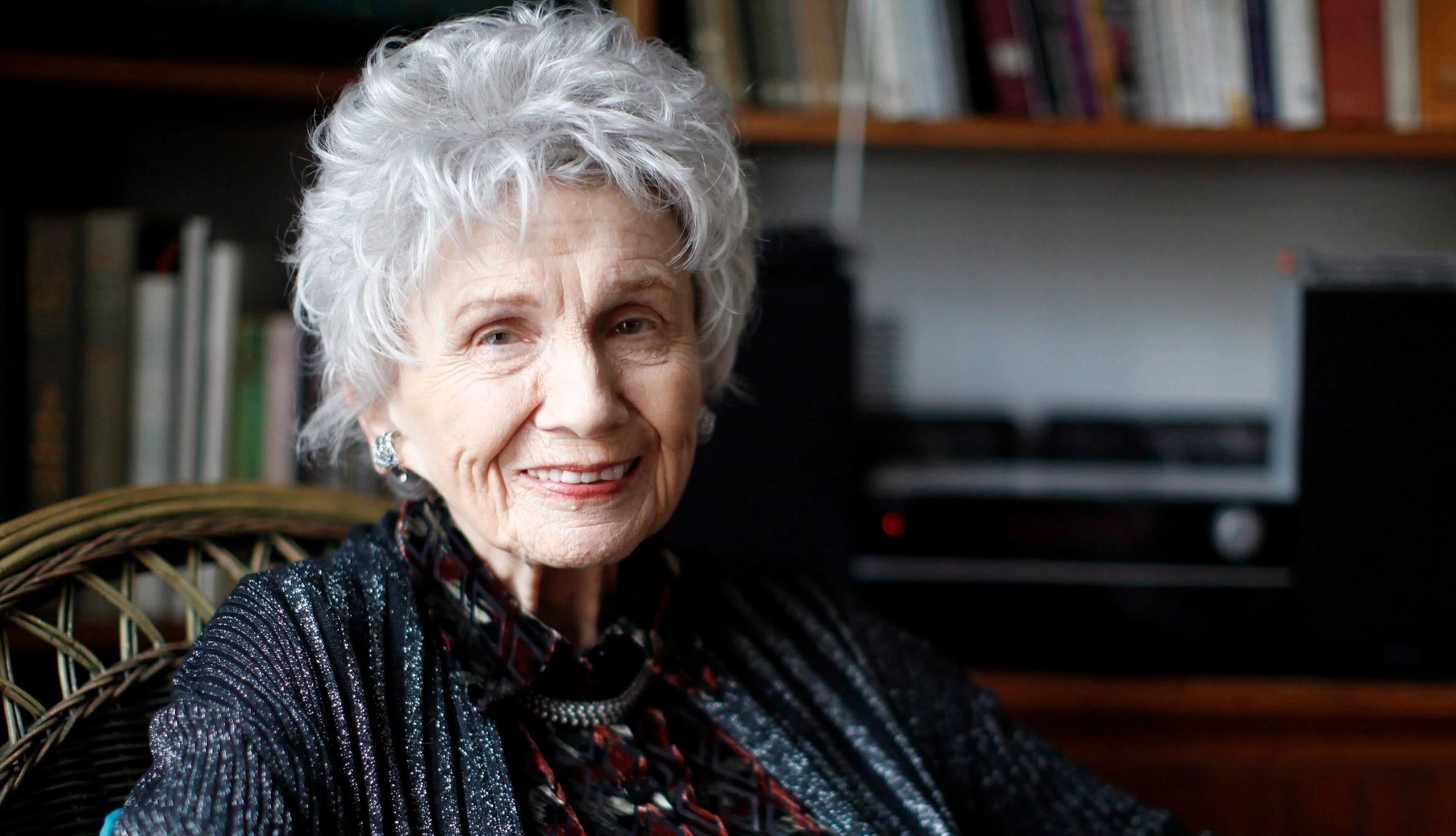 Alice Munro dies at 92 alice munro in twenty thirteen