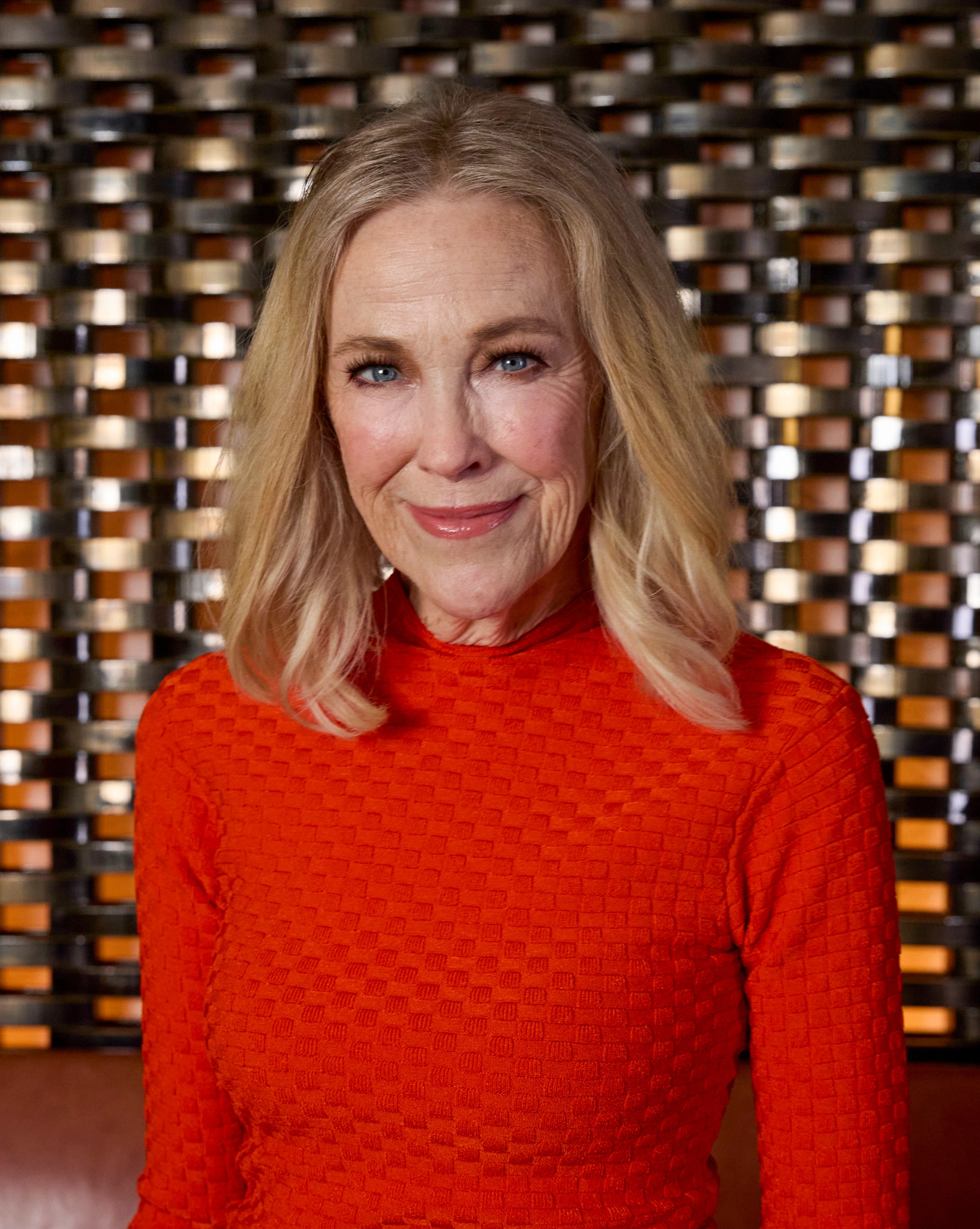 head shot of catherine o'hara