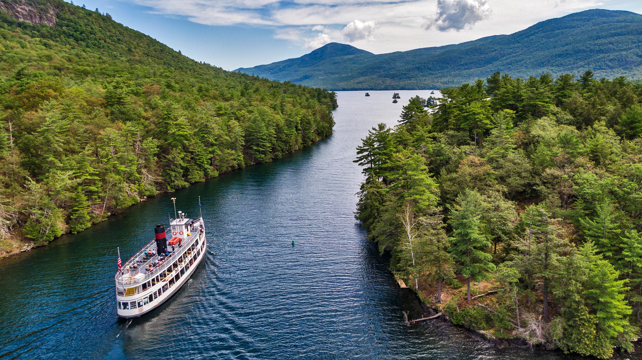 aerial view of a cruise along Lake George, New York