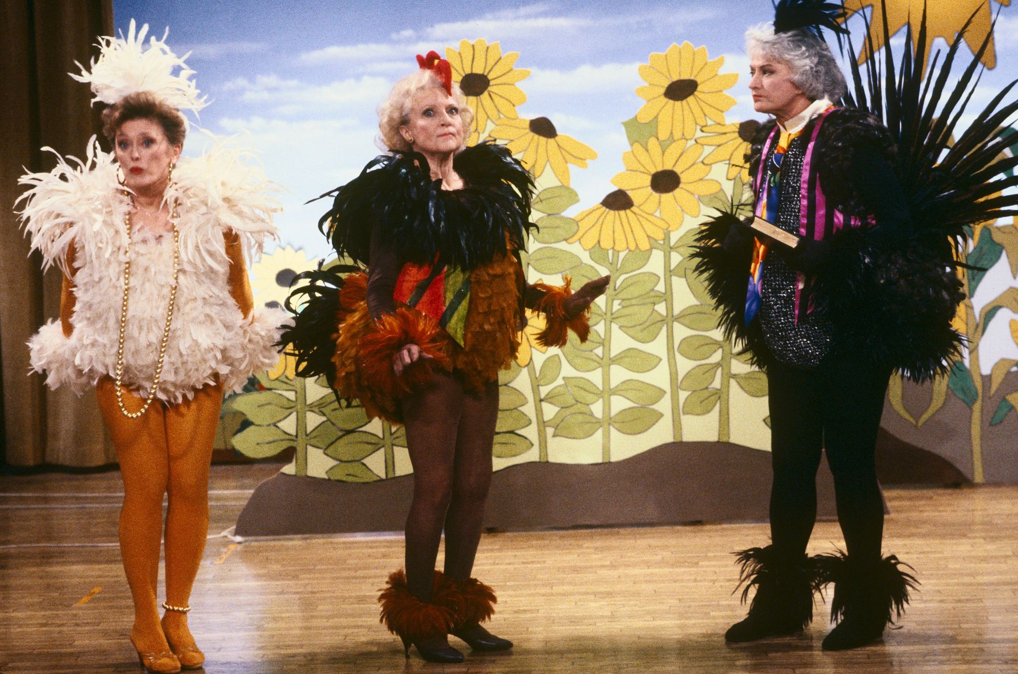 How the Golden Girls Taught Me About Friendship blanche rose and dorothy in a scene from the golden girls
