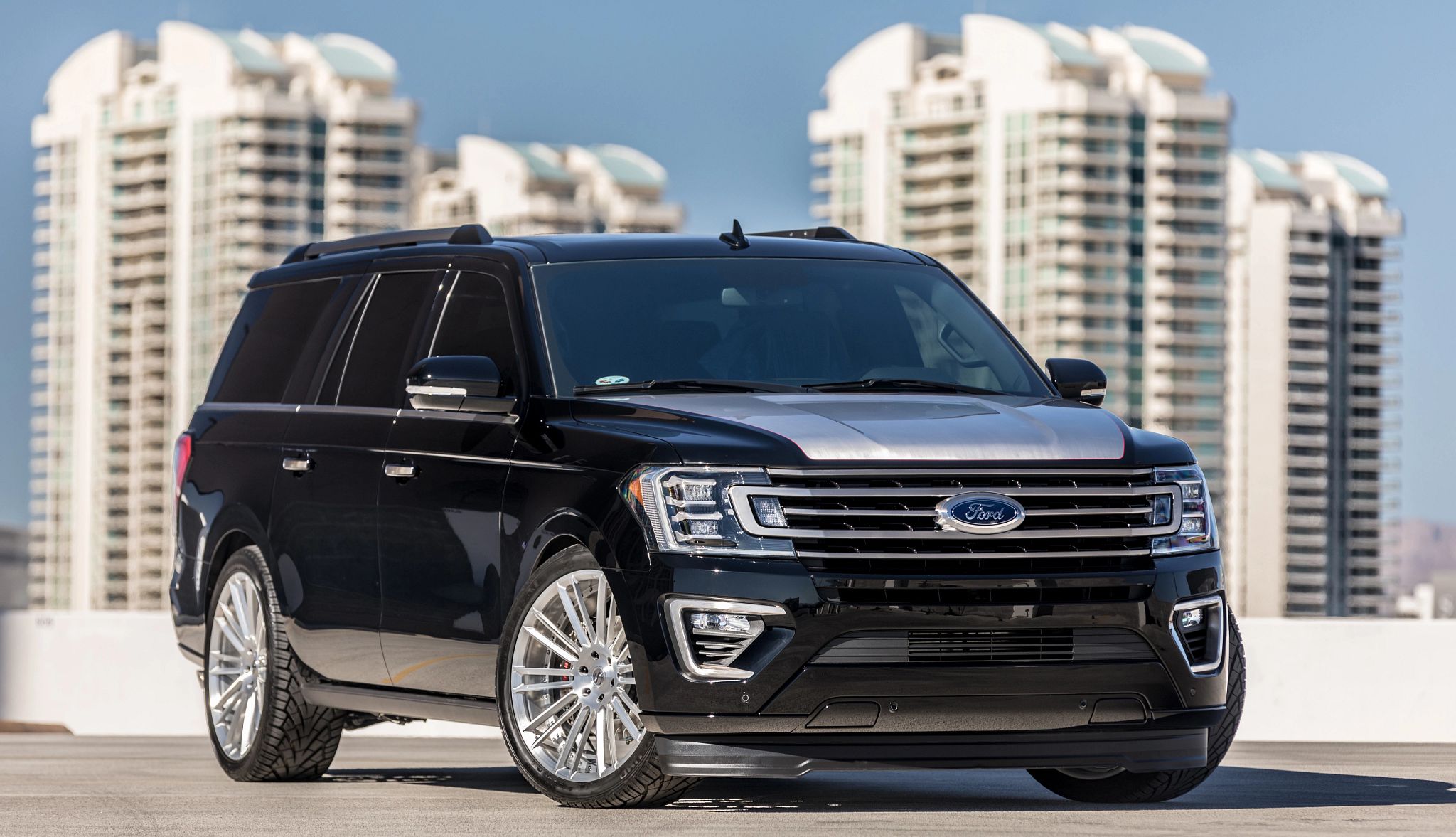 Ford Recalls F-150s, Explorers and Lincoln Navigators a black ford expedition
