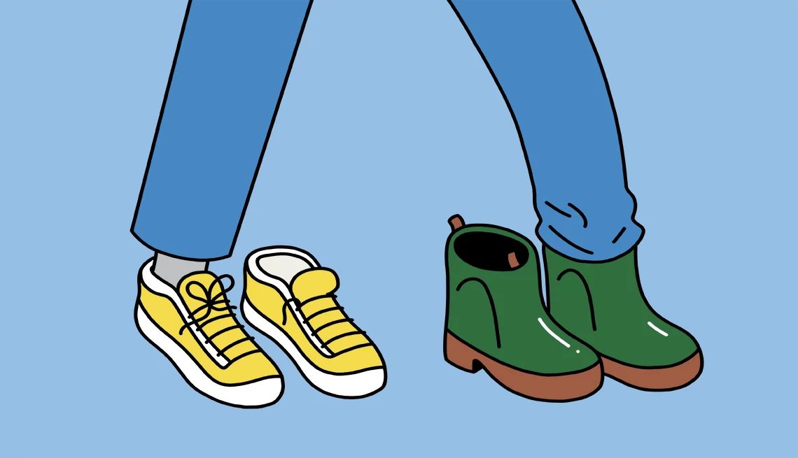 Ways to Make a Good Apology a person wearing different shoes